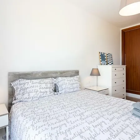 Home2book Amazing Sea View Pool & Wifi 아파트